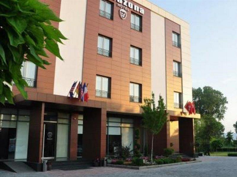 Amazona Hotel プリシュティナ エクステリア 写真